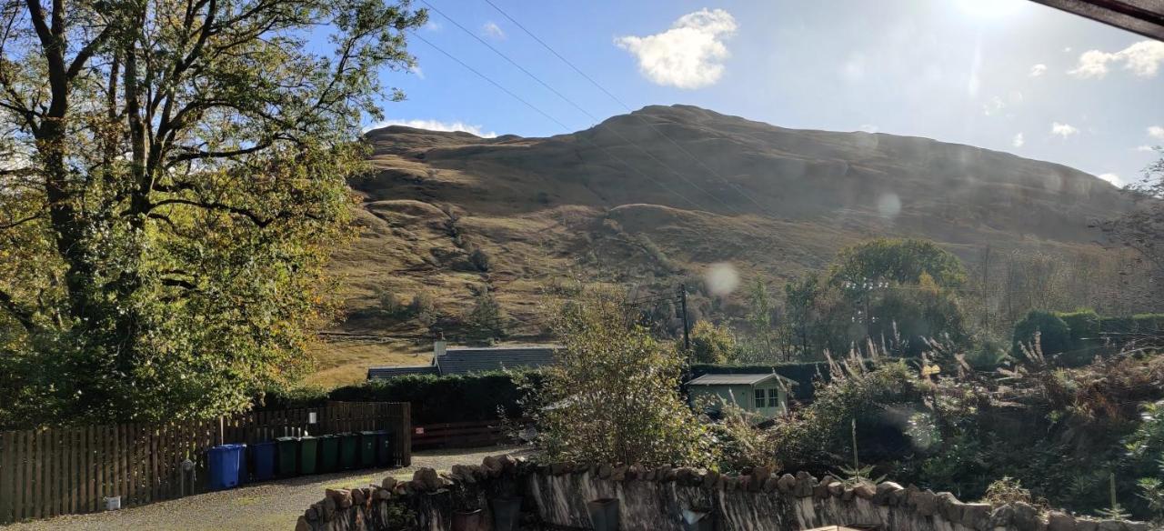 Ben Reoch Cottage - Loch Lomond And Arrochar Alps Tarbet Exterior photo